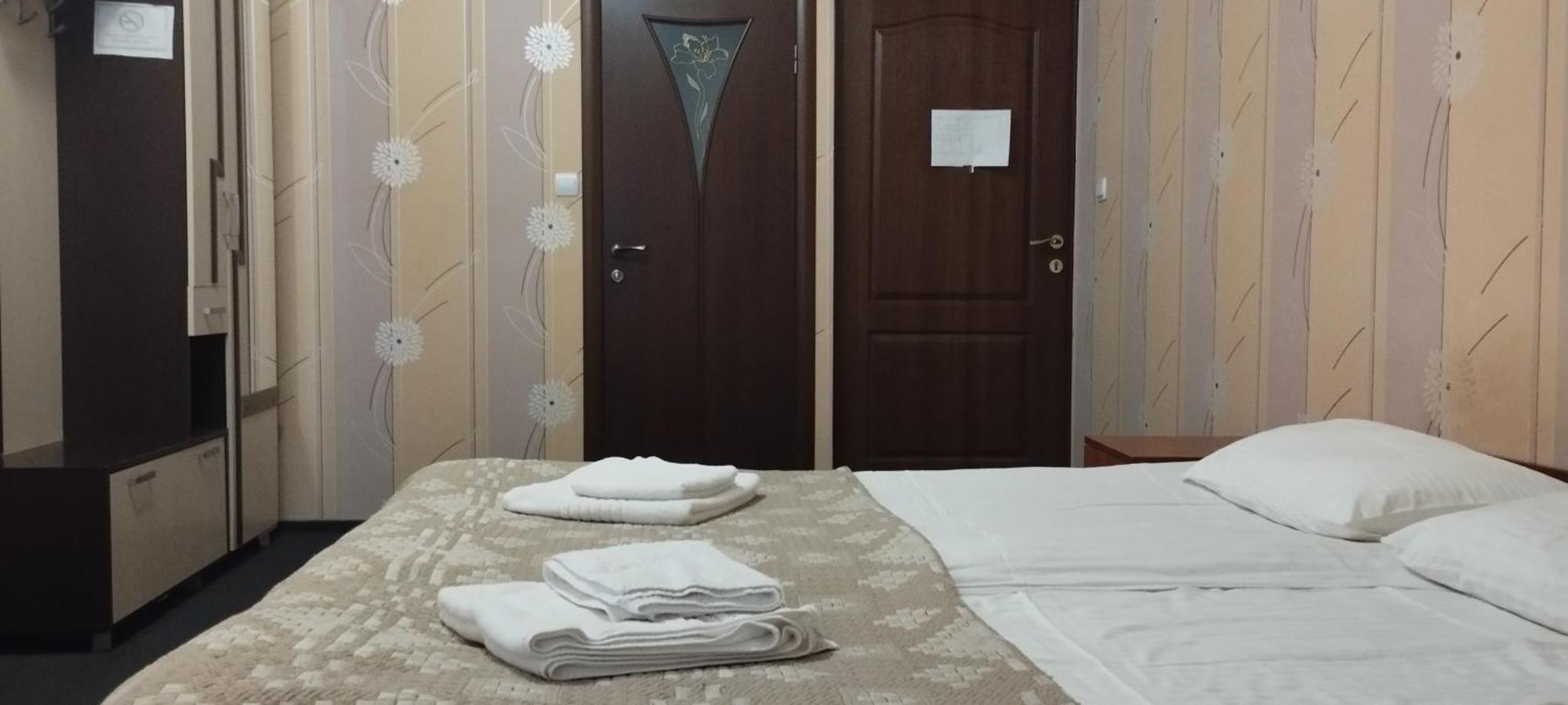 Domino Hotel Берегово Екстериор снимка